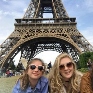 Meet your Posher, Stephanie